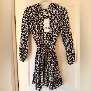 Zara Monochrome Long Sleeve Dress